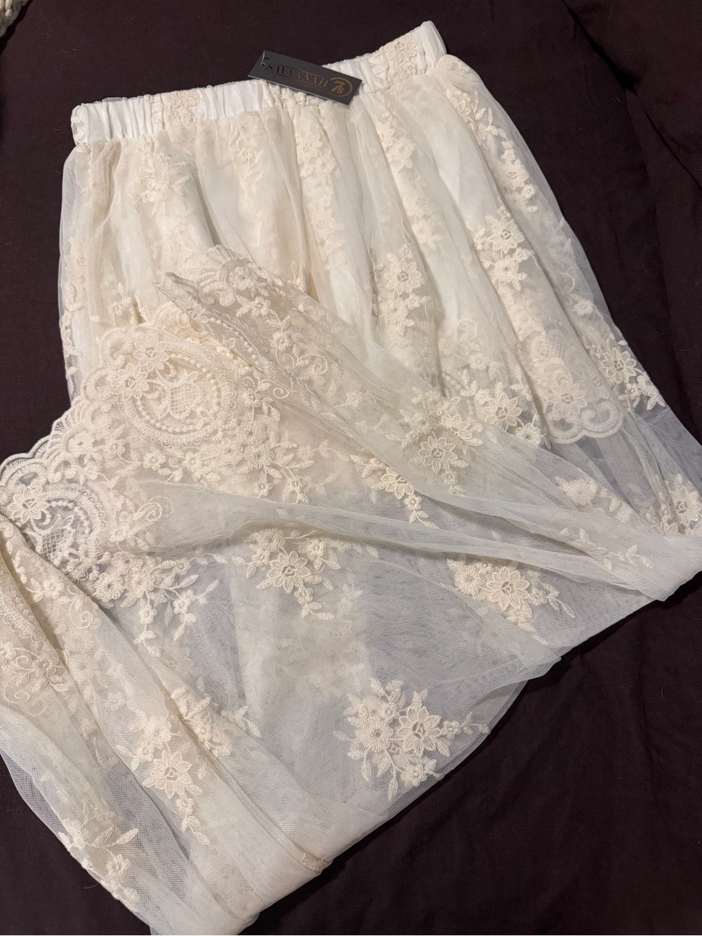 Elegant Lace Overlay Skirt - Cream